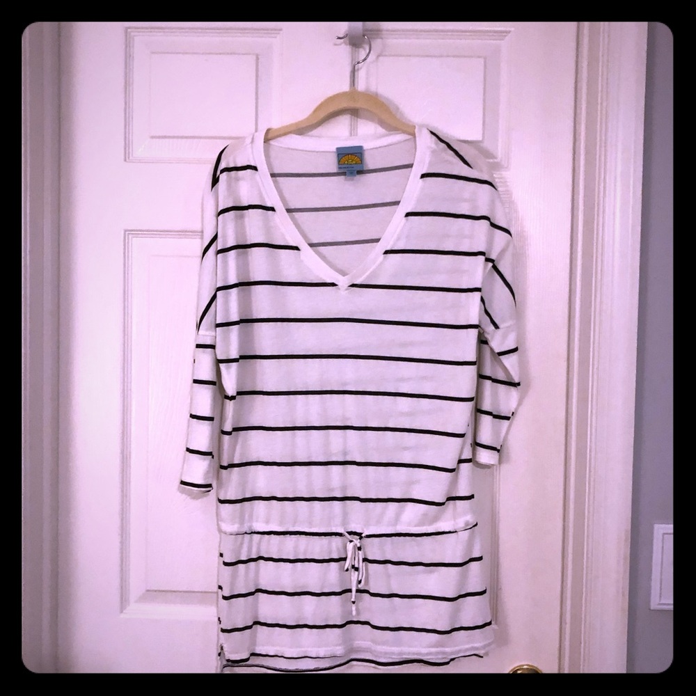 C&C California beach Blck & white striped cover-up